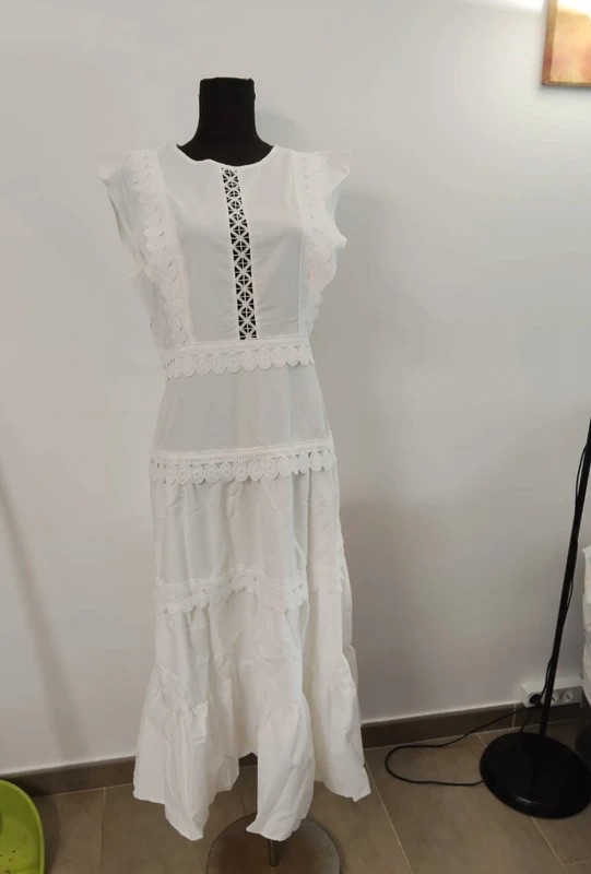 Vestido Largo Blanco de Verano con Encaje y Volantes Talla 44